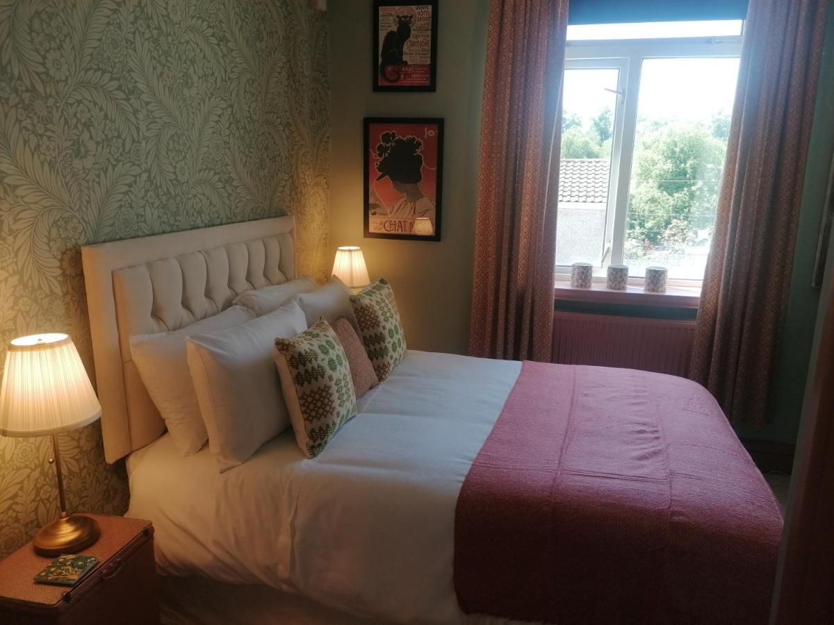 No. 30 Bed & Breakfast อาเบอร์แดร์ ภายนอก รูปภาพ